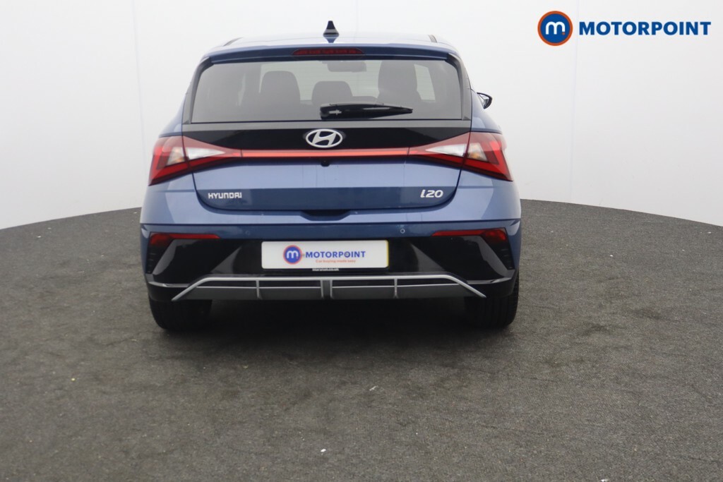 Hyundai I20 Tech Line White #9