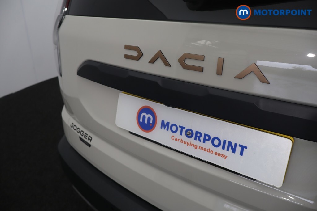 Dacia Jogger 1.8 Hev Extreme #44