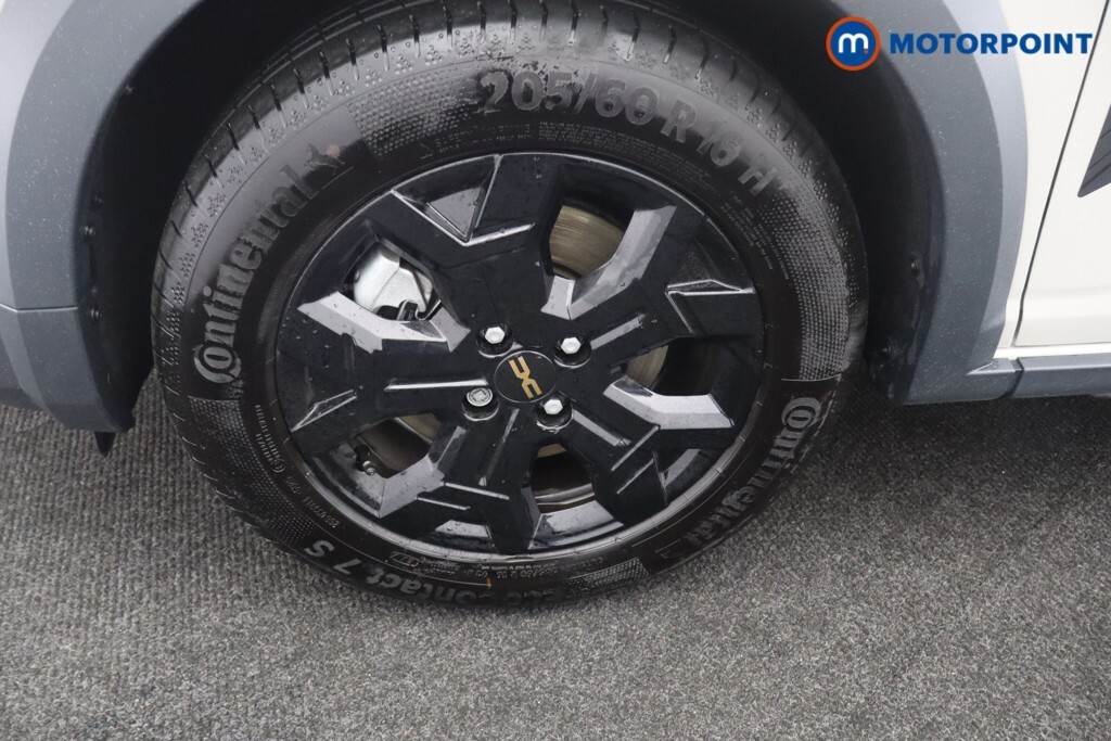Dacia Jogger 1.8 Hev Extreme #38