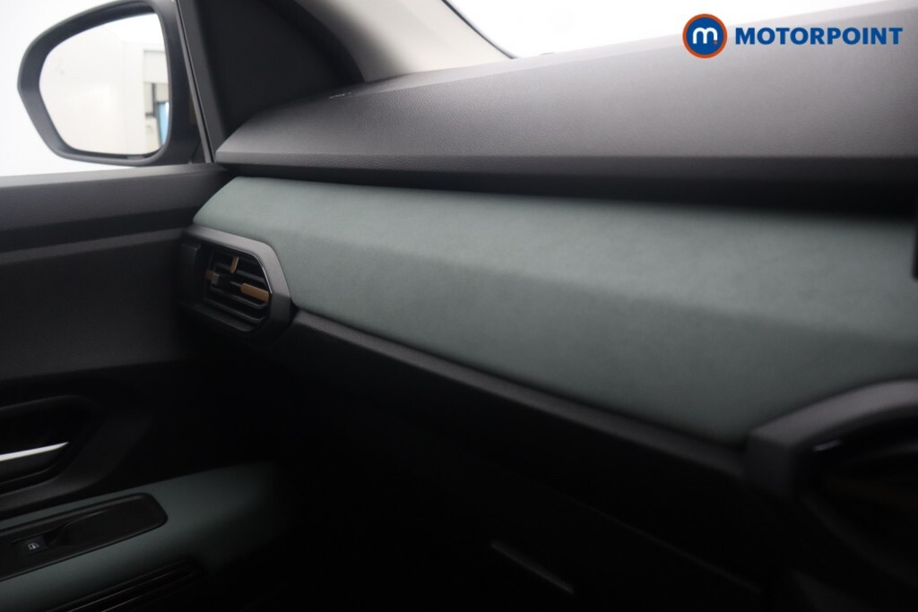 Dacia Jogger 1.8 Hev Extreme #18