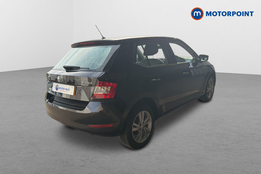 Skoda Fabia 1.0 Mpi 75 Se Black #5