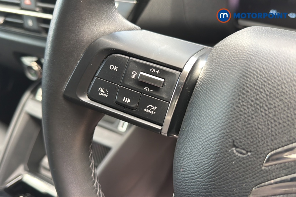 Citroen e-C4 Shine Plus Grey #12