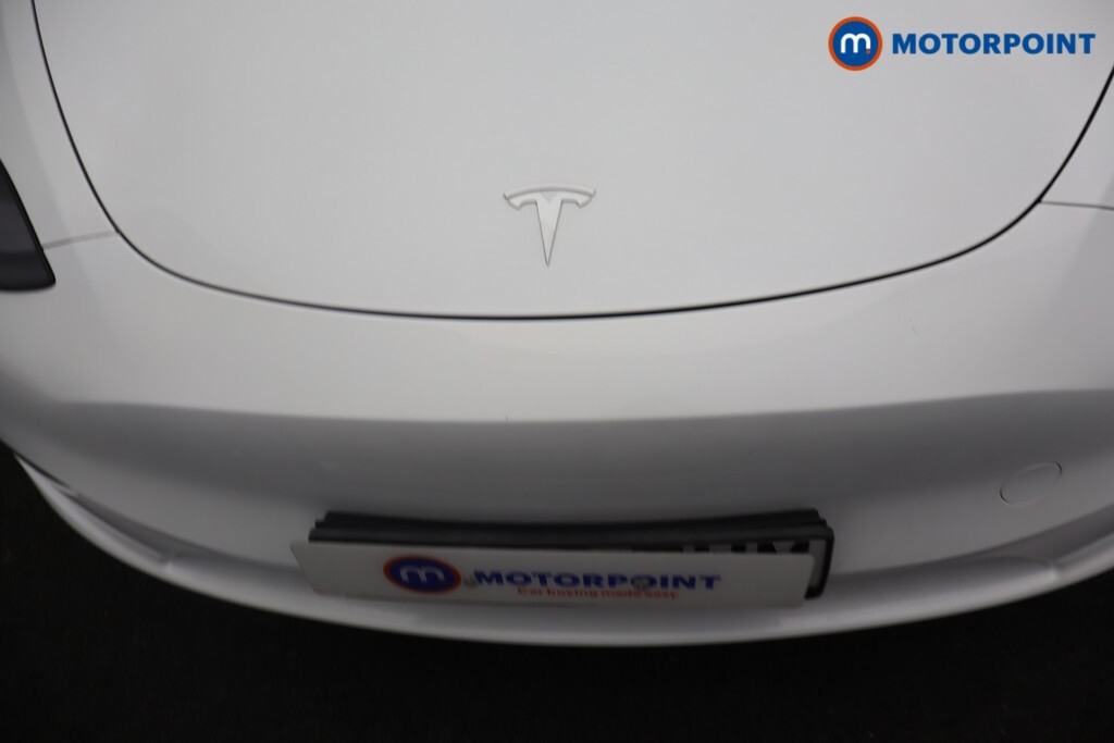 Tesla Model Y 2023 23 Suv  #29