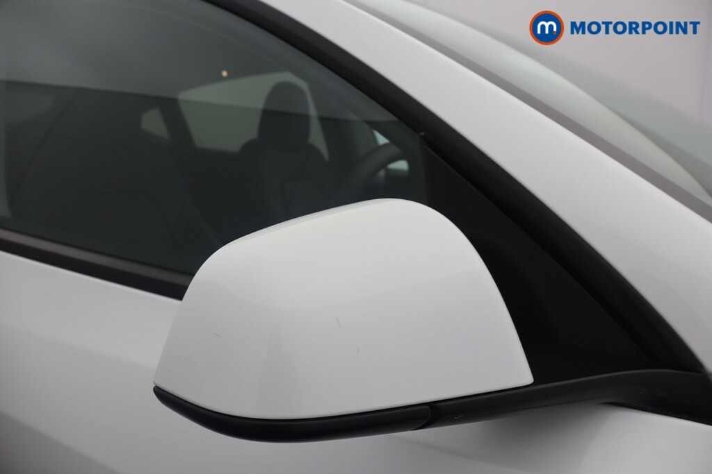 Tesla Model Y 2023 23 Suv  #27