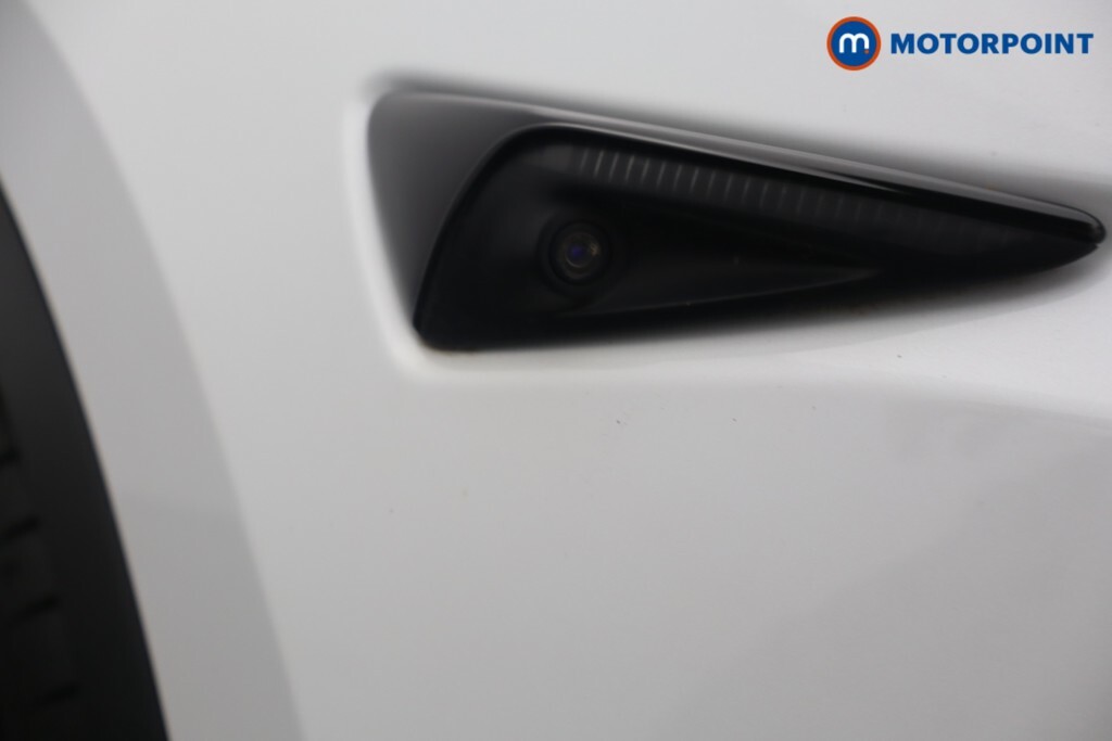 Tesla Model Y 2023 23 Suv  #32