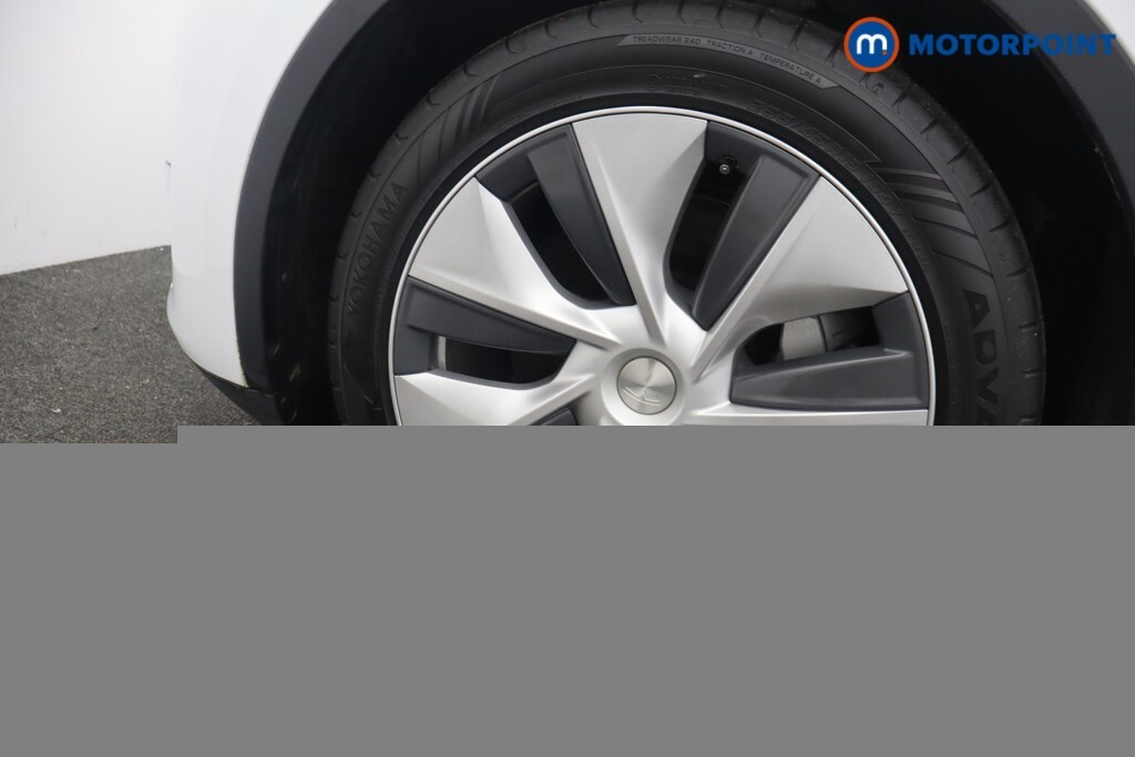 Tesla Model Y 2023 23 Suv  #31