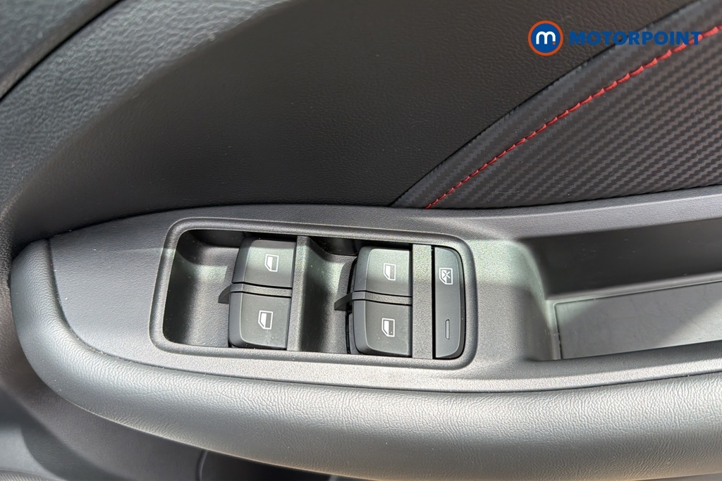 MG ZS 72.6Kwh Trophy Connect Long Range Black #24