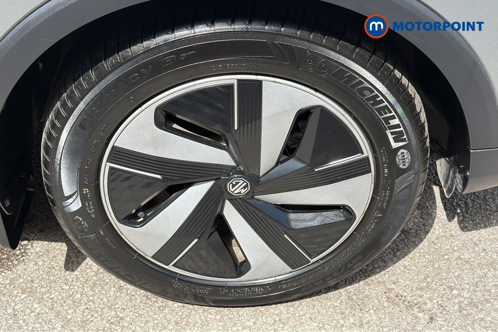 MG ZS 72.6Kwh Trophy Connect Long Range Black #45