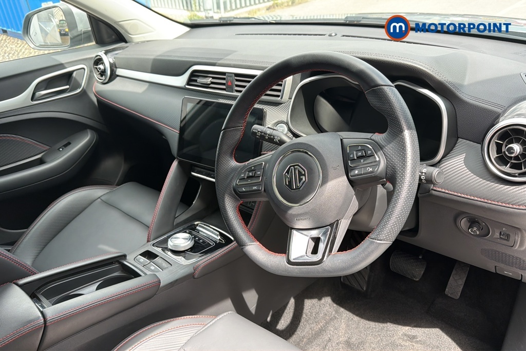 MG ZS 72.6Kwh Trophy Connect Long Range Black #9