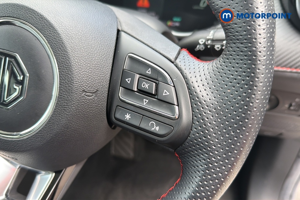 MG ZS 72.6Kwh Trophy Connect Long Range Black #11