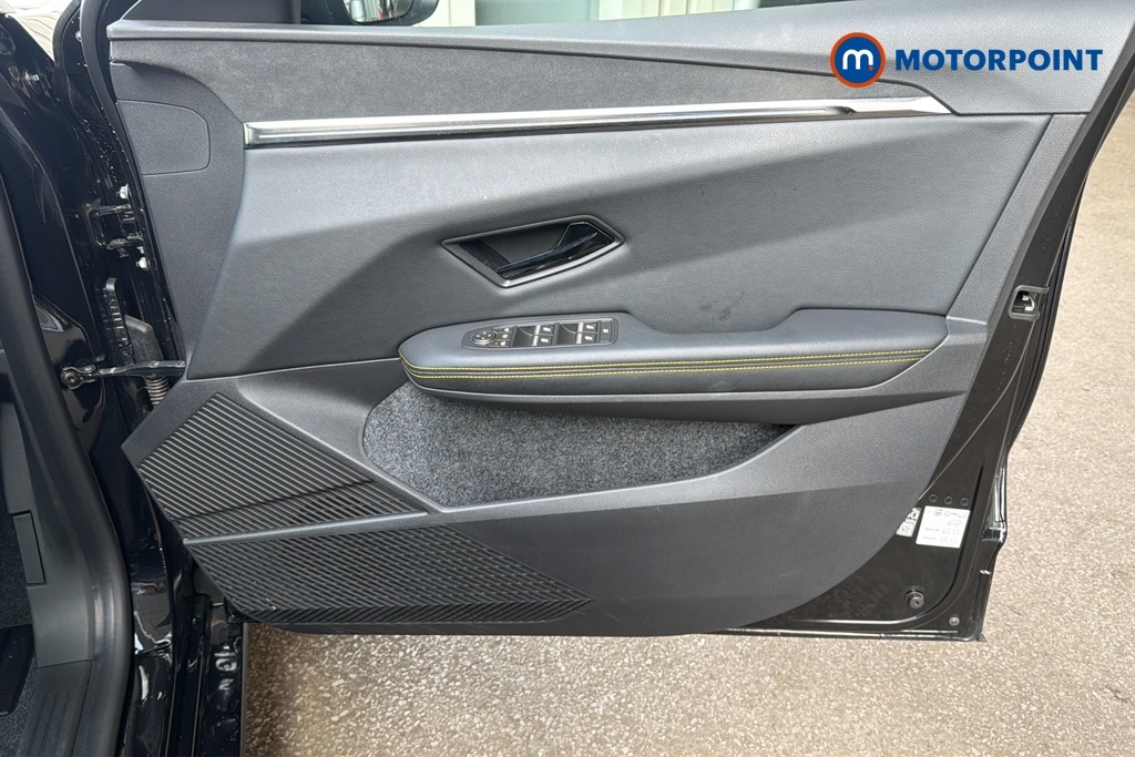 Renault Megane E-Tech Ev60 160Kw Iconic 60Kwh Optimum Charge Black #21