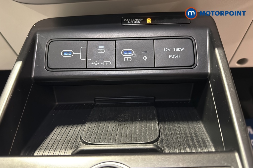 Hyundai Kona Hatchback Grey #25