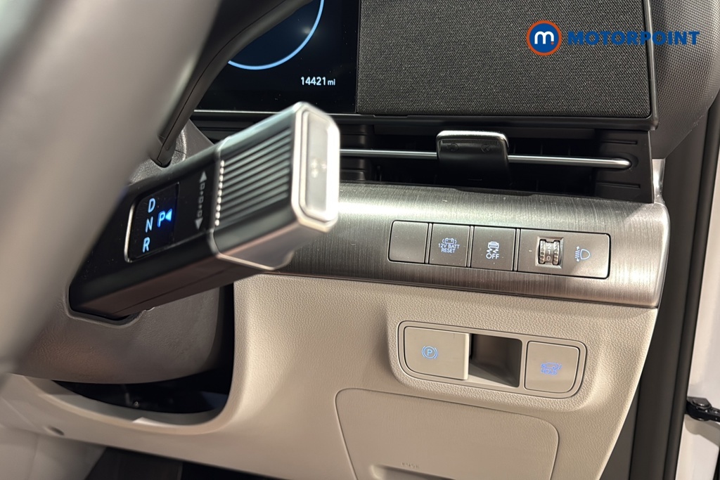 Hyundai Kona Hatchback Grey #19