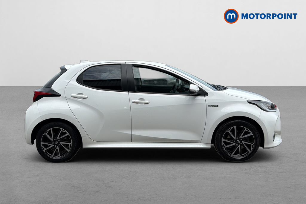Toyota Yaris 1.5 Hybrid Design Cvt White #4
