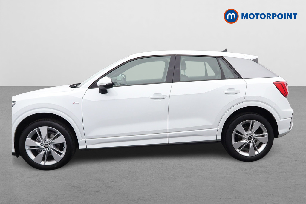 Audi Q2 35 Tfsi S Line S Tronic YF23UWB White #4
