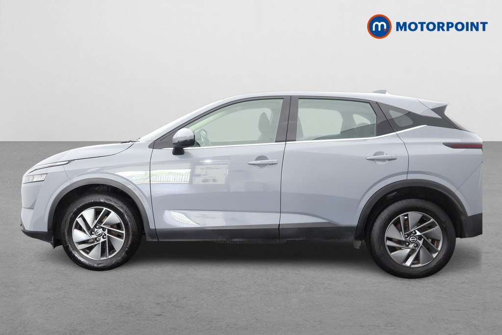 Nissan Qashqai 1.3 Dig-t Mh Acenta Premium Grey #4