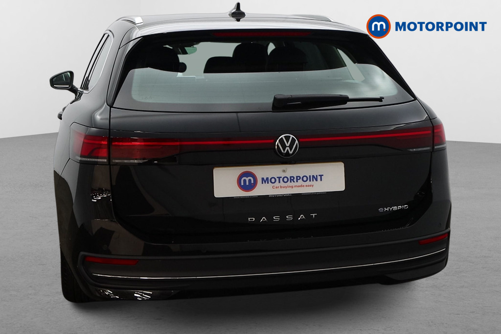 Volkswagen Passat R-line White #7