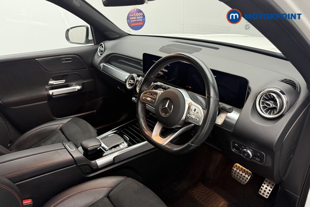 Mercedes-Benz GLB Class Glb220d Amg Line Premium White #32