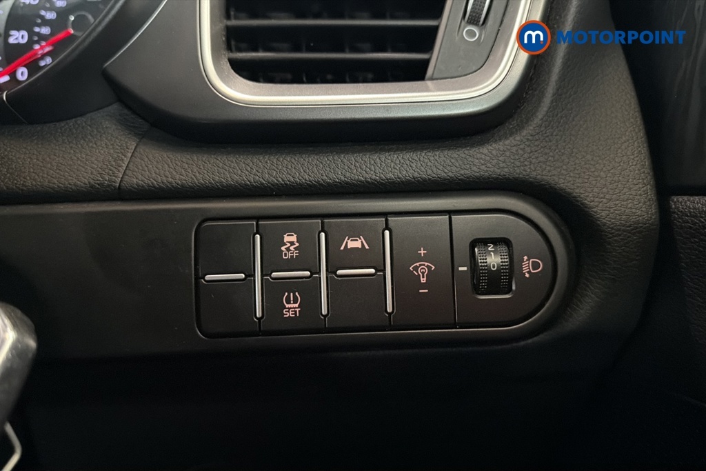 Kia Ceed 1.5T Gdi Isg Gt-line Red #17