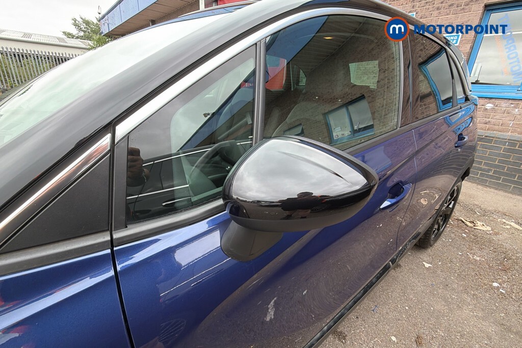 Vauxhall Crossland Ultimate Grey #26