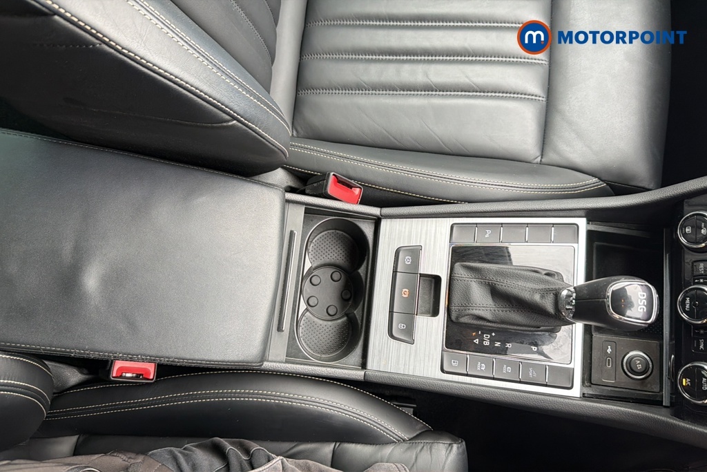 Skoda Superb 2.0 Tdi Se Technology Hatchback #21