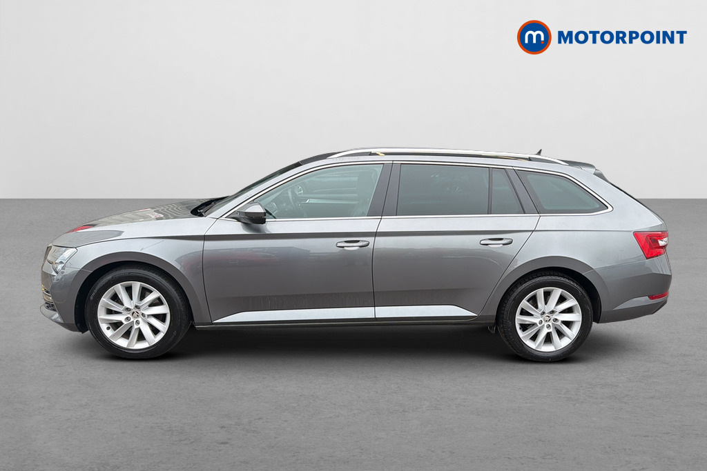 Skoda Superb 2.0 Tdi Se Technology Hatchback #8