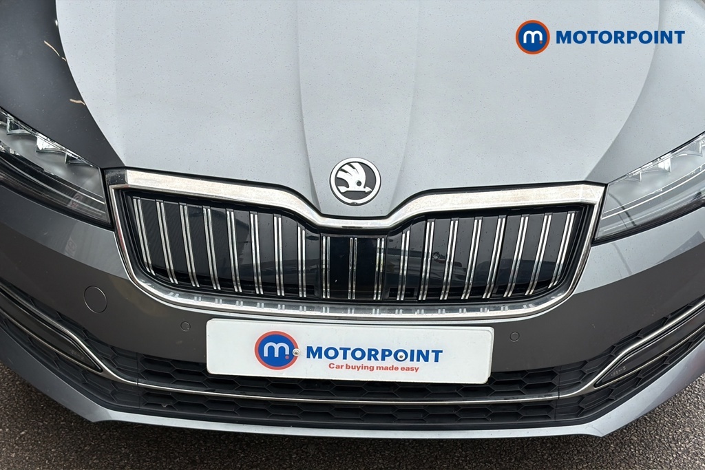 Skoda Superb 2.0 Tdi Se Technology Hatchback #37