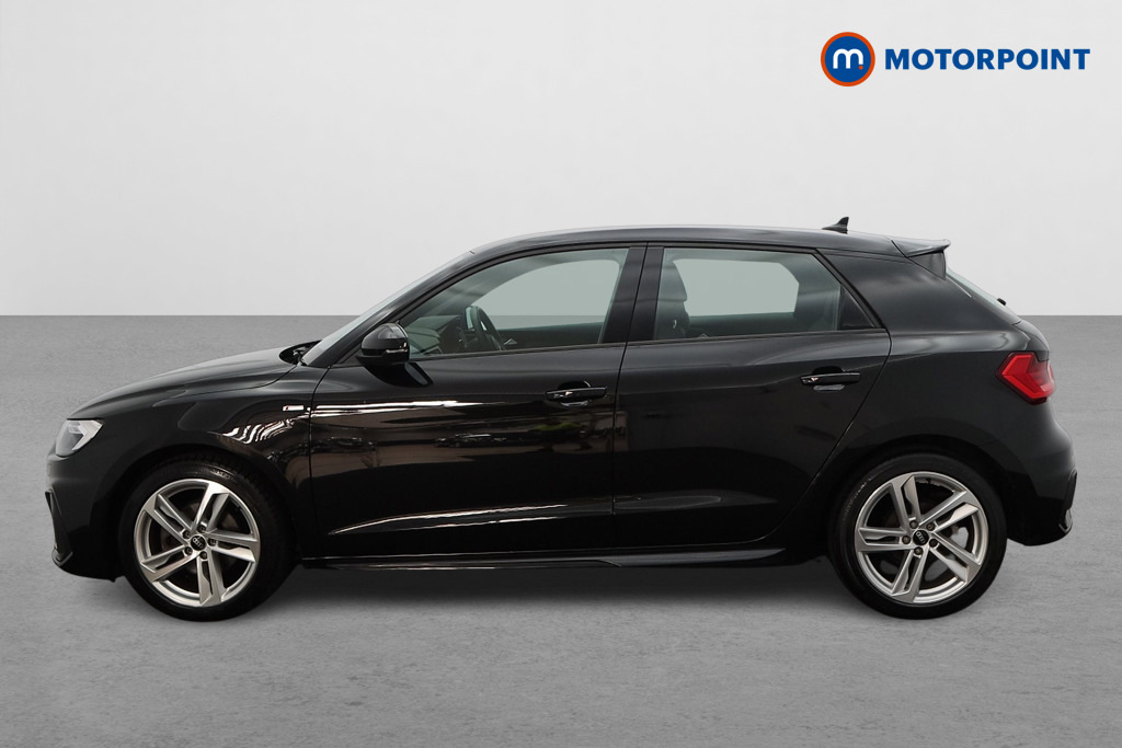 Audi A1 30 Tfsi 110 S Line RO72HWV Black #4
