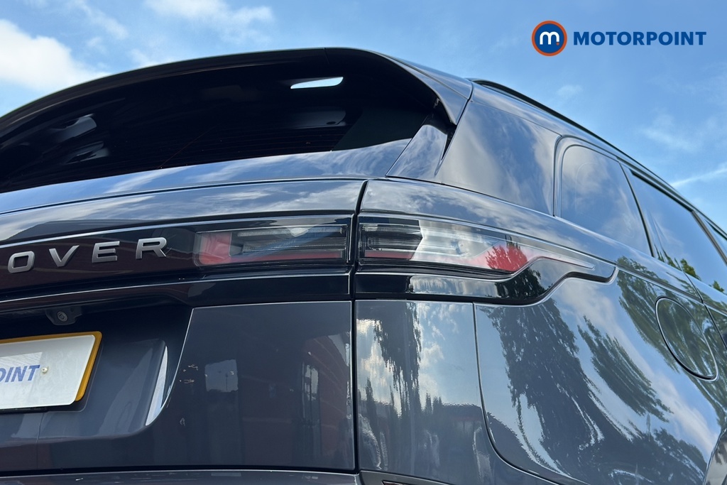 Land Rover Range Rover Velar 2.0 D200 Black #35