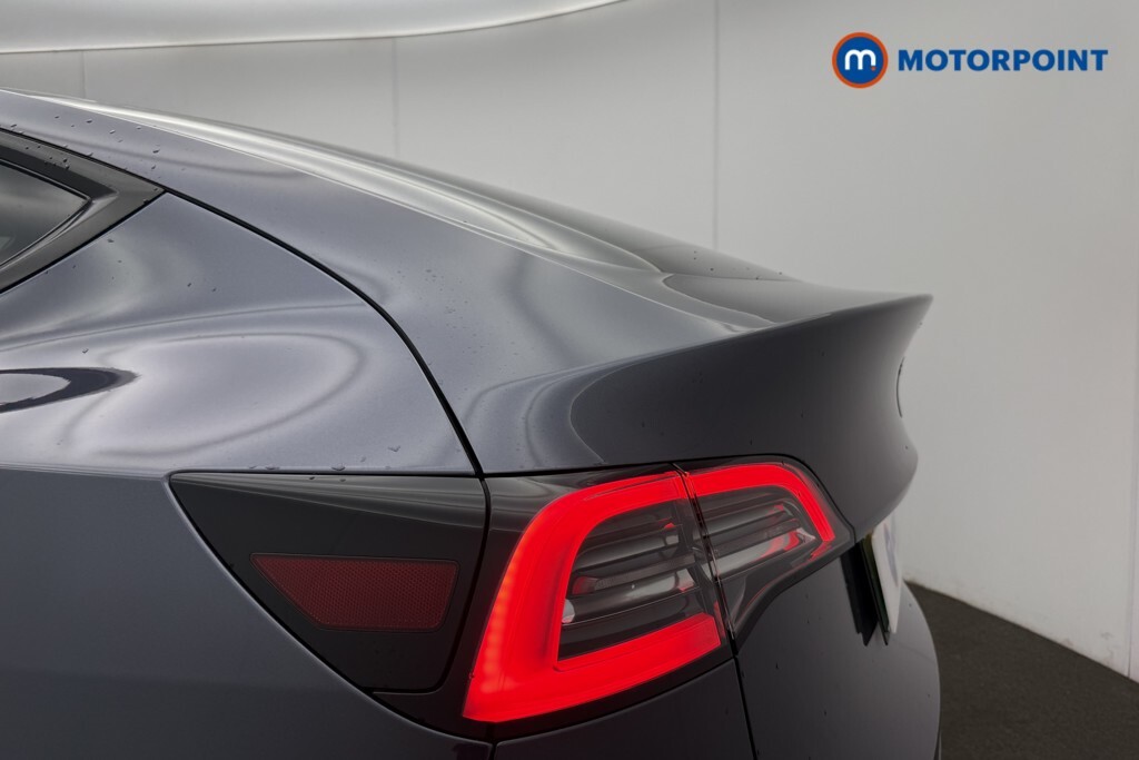 Tesla Model Y Suv Rwd 346 Ps White #37