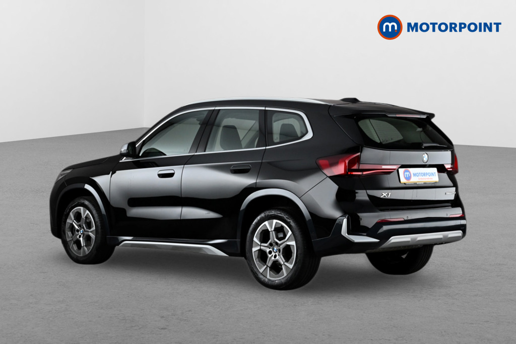 BMW X1 Sdrive 20I Mht Xline Step Black #5