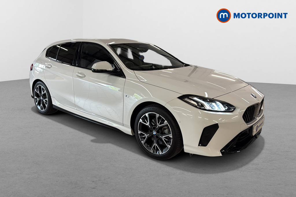 BMW 1 Series 120 M Sport Step White