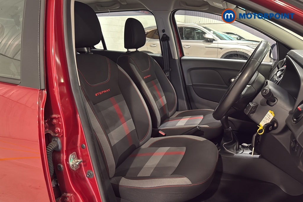 Dacia Logan Stepway Estate Grey #23