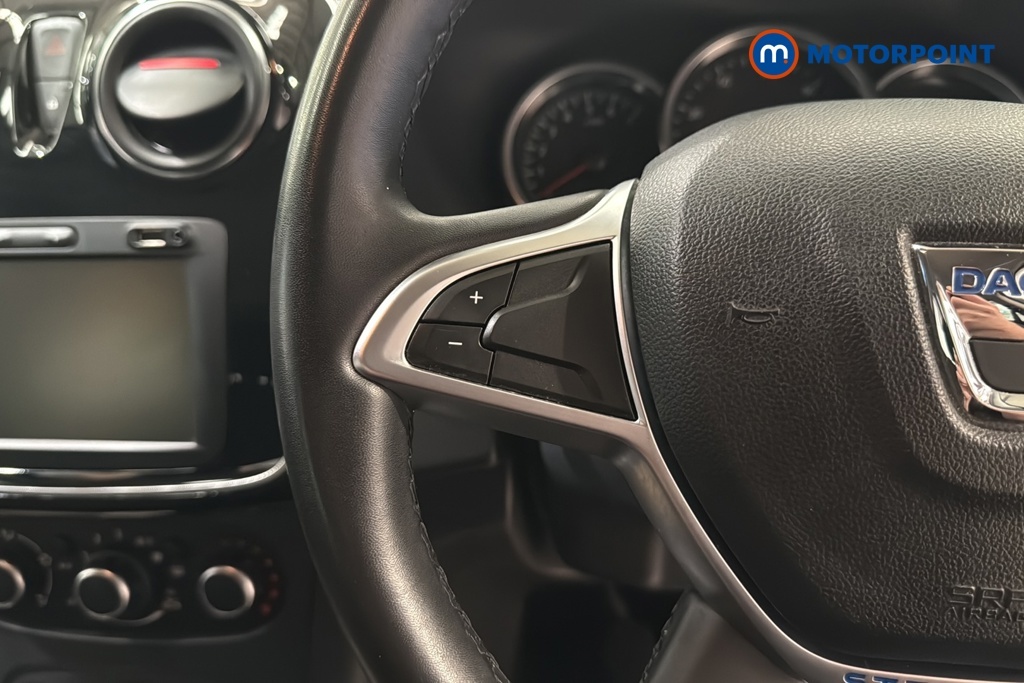 Dacia Logan Stepway Estate Grey #12
