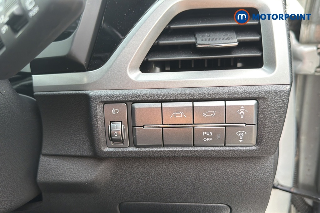 SsangYong Korando 1.5 Ultimate Grey #18