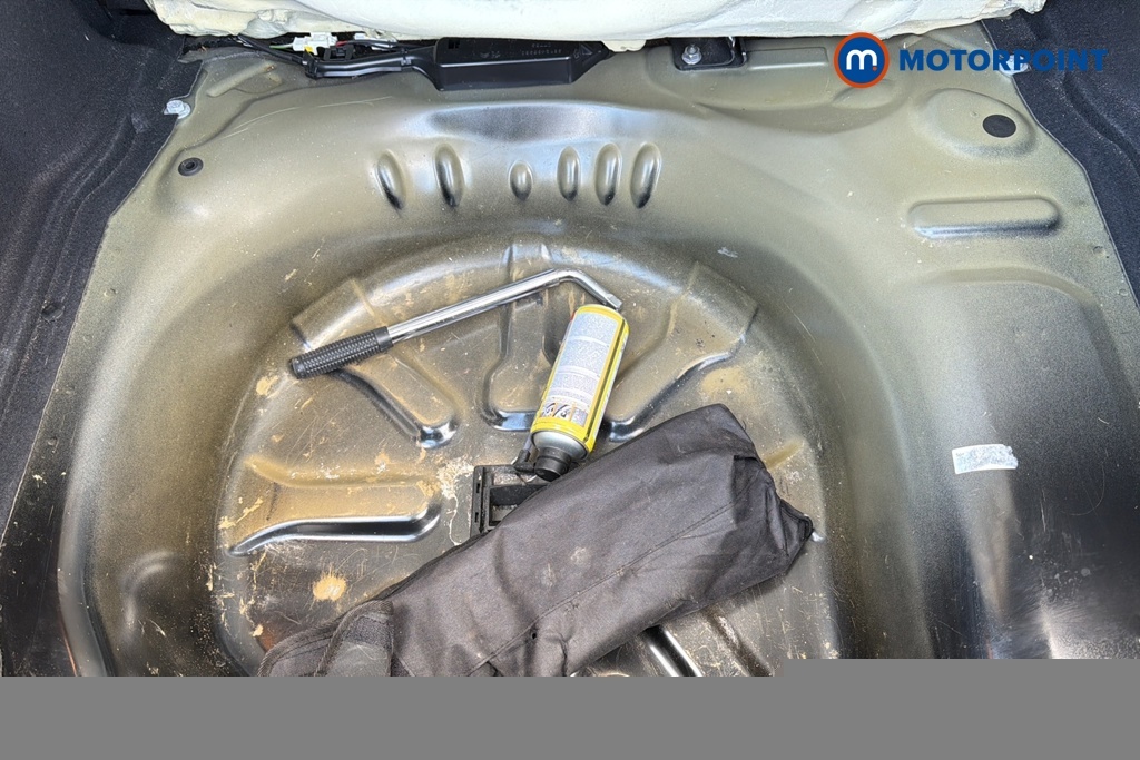 Citroen C4 Cactus 1.2 Puretech Flair 6 Speed Blue #31