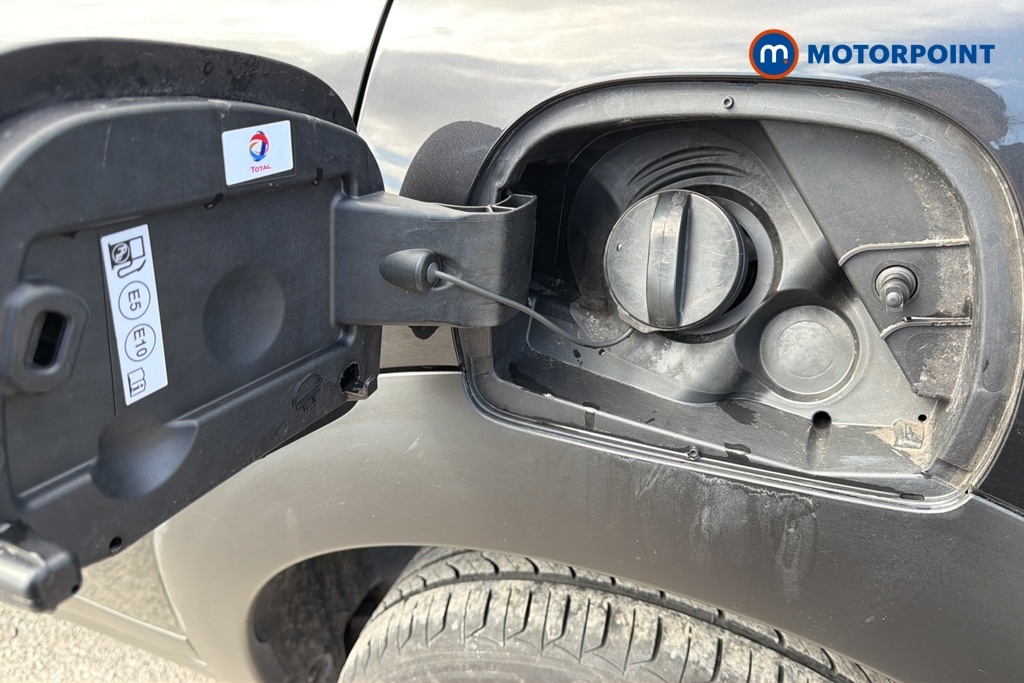 Citroen C4 Cactus 1.2 Puretech Flair 6 Speed Blue #36