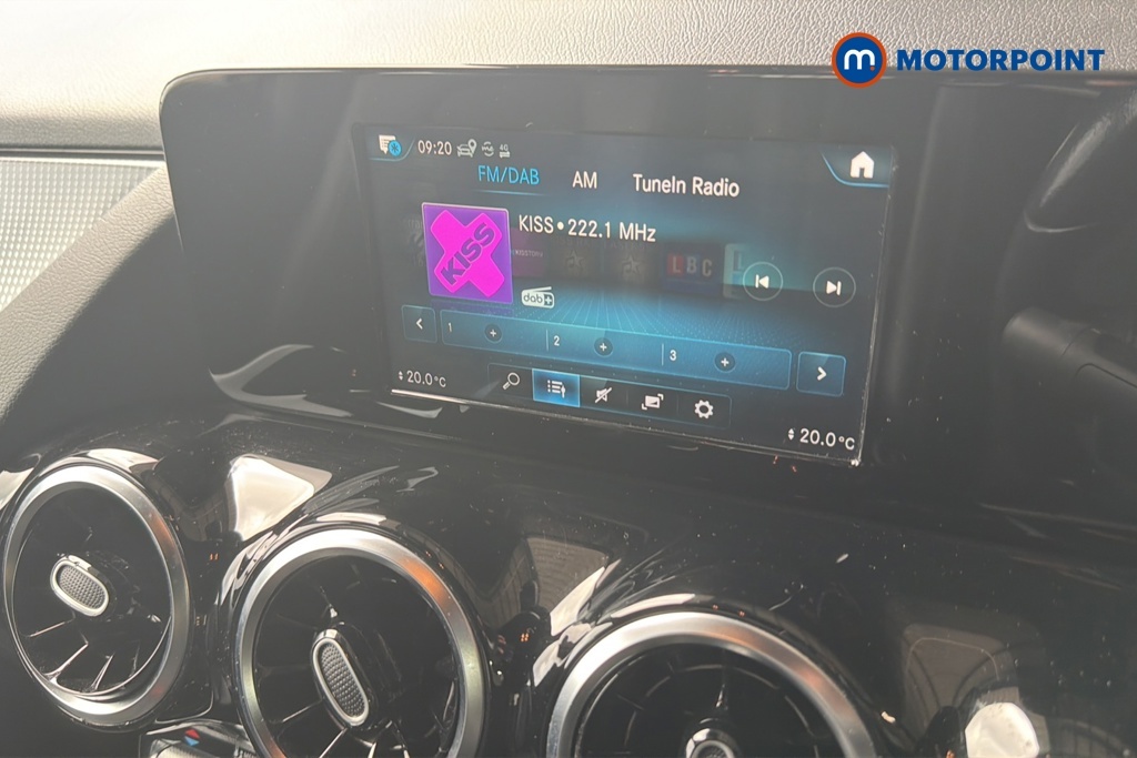 Mercedes-Benz GLA Class Gla 200 Amg Line Executive Black #16