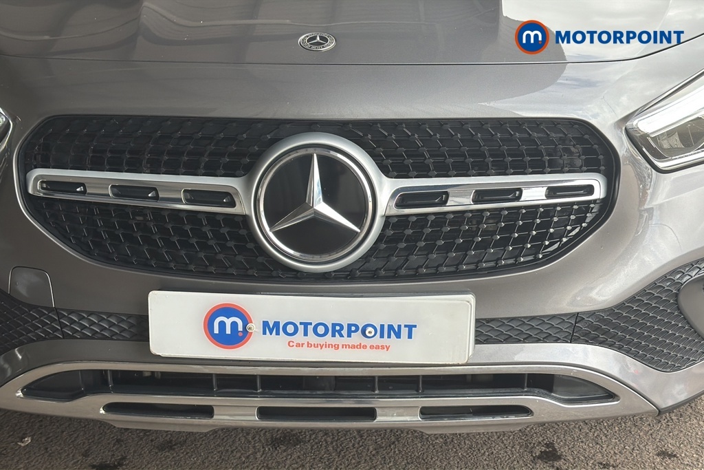 Mercedes-Benz GLA Class Gla 200 Amg Line Executive Black #34