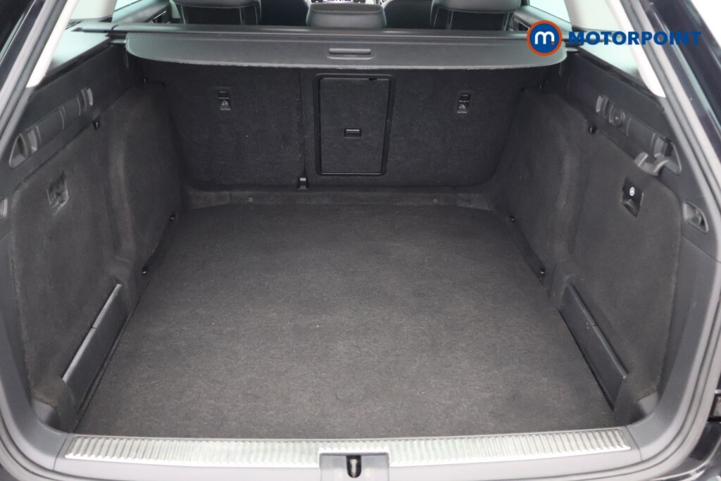 Skoda Superb 1.5 Tsi Se L White #21