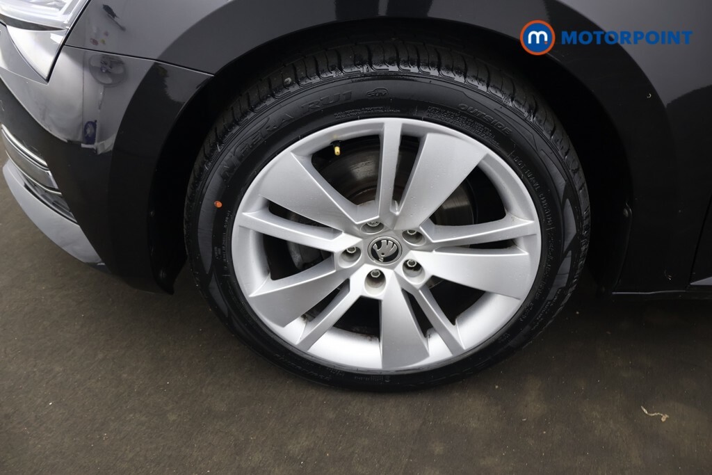 Skoda Superb 1.5 Tsi Se L White #28
