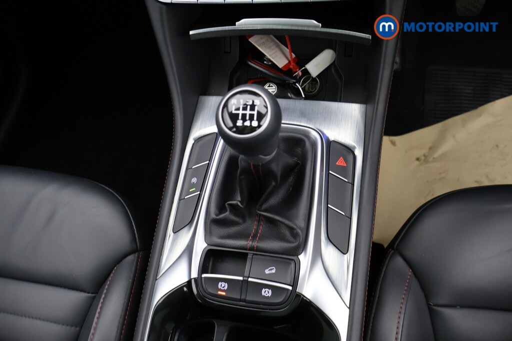 MG HS 1.5 T-gdi Exclusive Euro 6 Ss Red #22