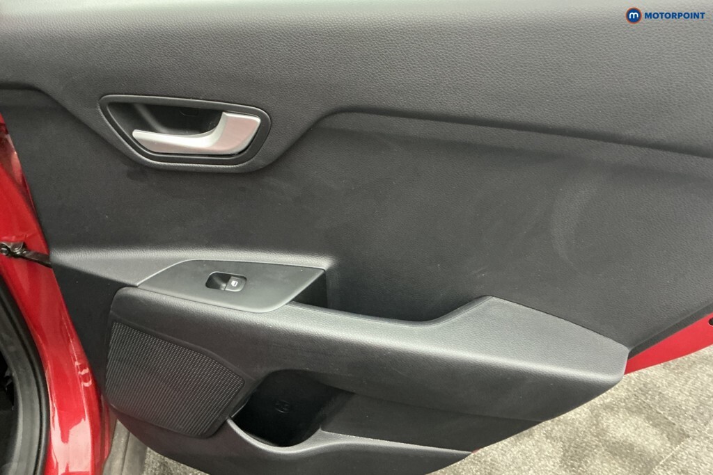 Kia Stonic 1.0T Gdi 48V Connect White #33