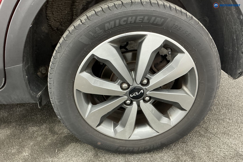 Kia Stonic 1.0T Gdi 48V Connect White #40