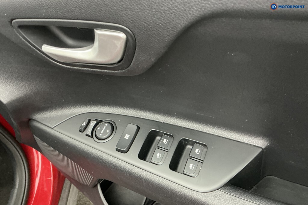 Kia Stonic 1.0T Gdi 48V Connect White #32