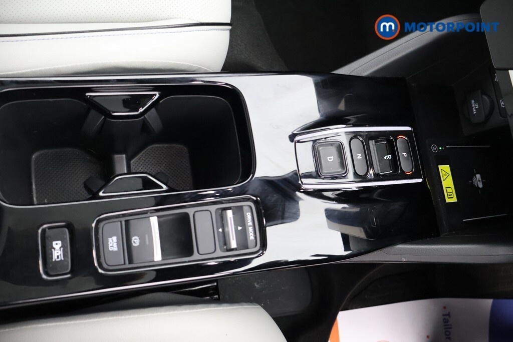 Honda e:Ny1 Advance White #16