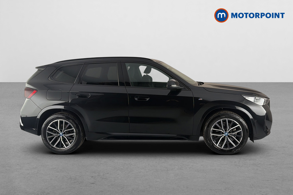 BMW iX1 150Kw Edrive20 M Sport 65Kwh Blue #4
