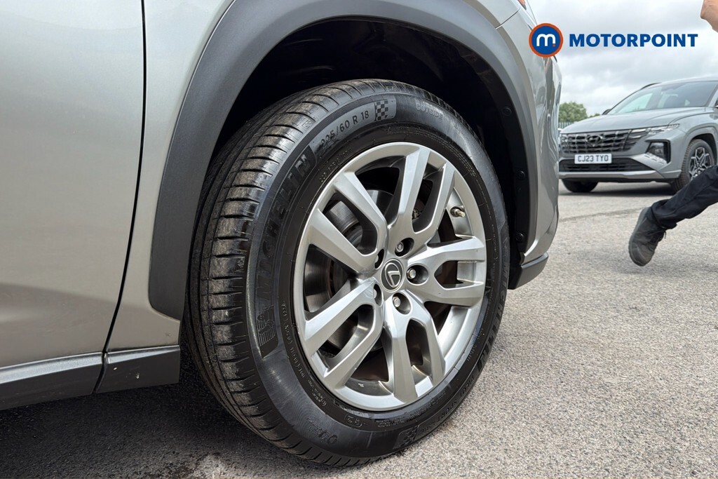 Lexus NX 300H 2.5 F-sport Black #26