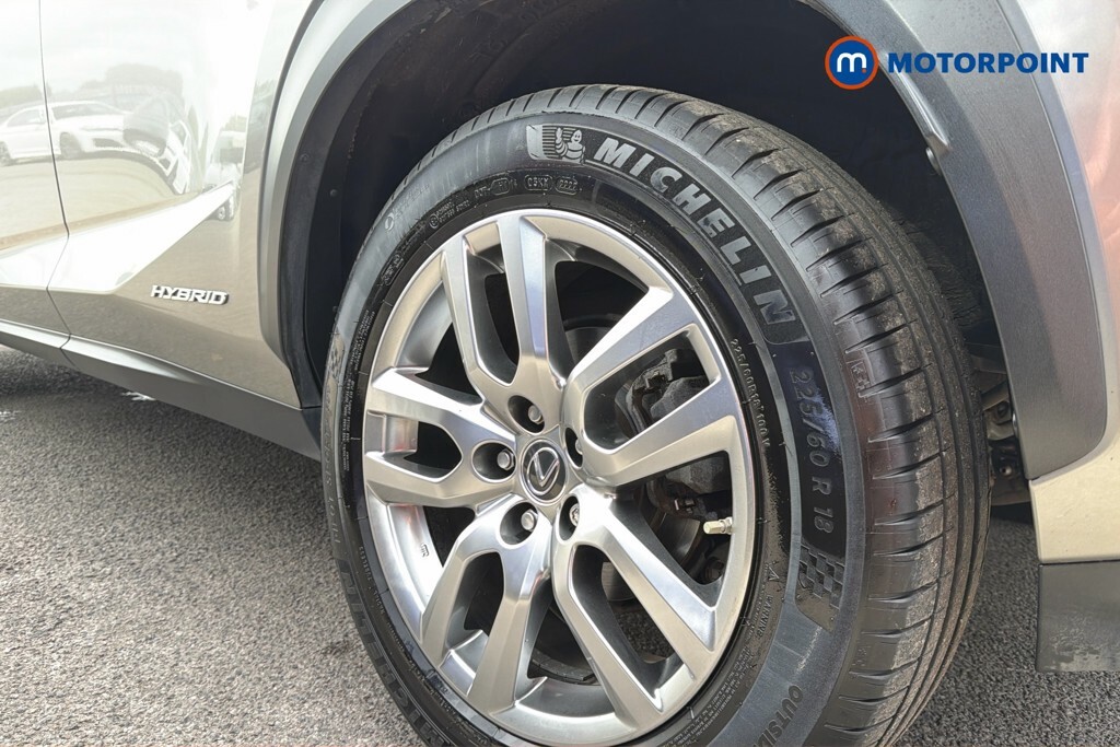 Lexus NX 300H 2.5 F-sport Black #24