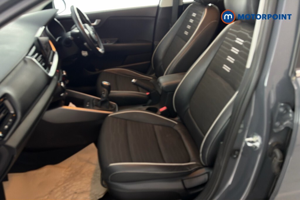 Kia Stonic 1.0 T-gdi Isg 48V Connect Black #18